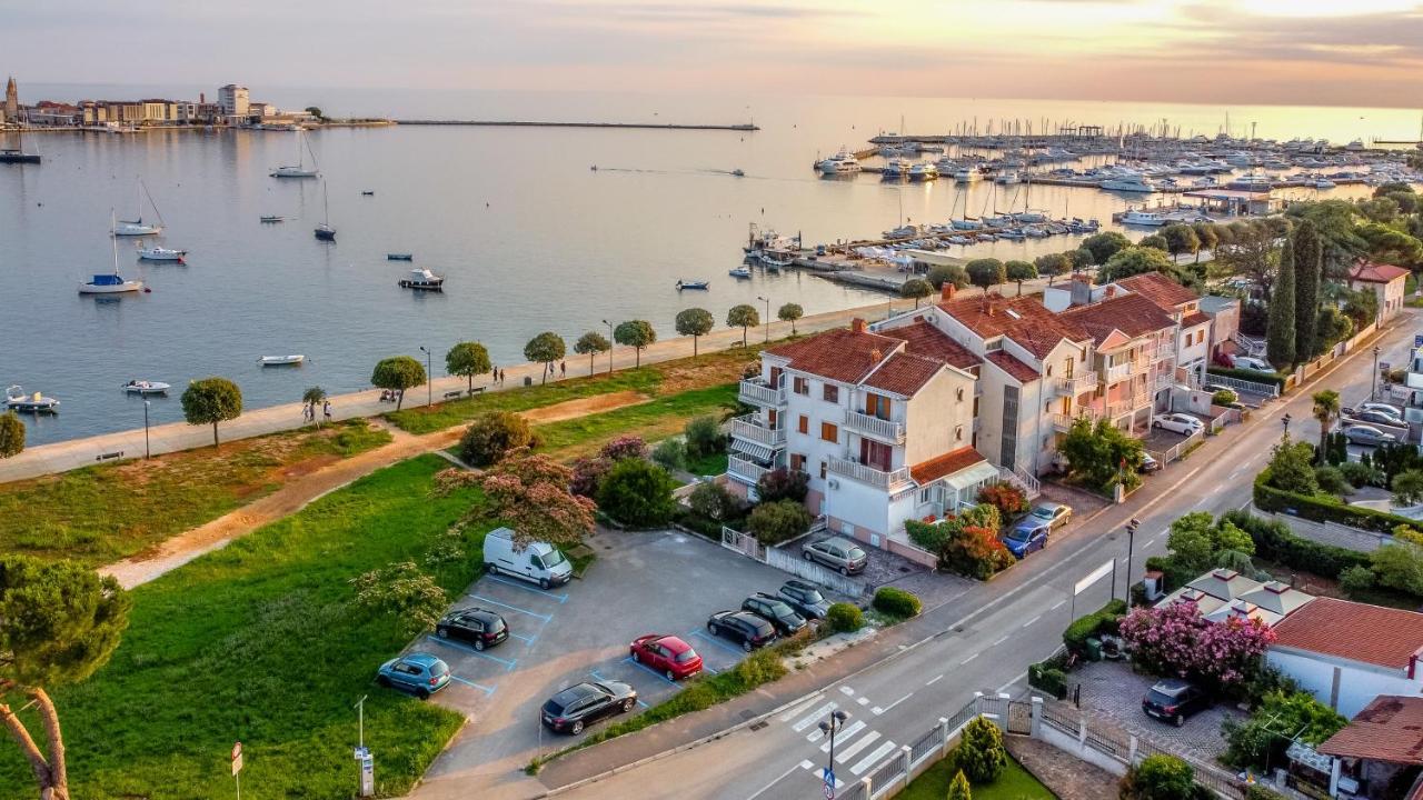 Villa Umag Seafront Ngoại thất bức ảnh