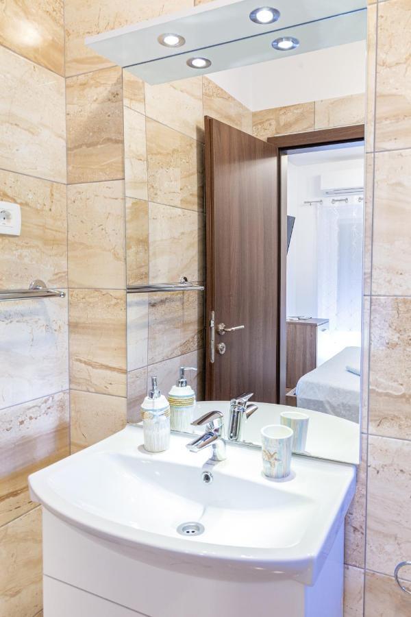 Villa Umag Seafront Ngoại thất bức ảnh