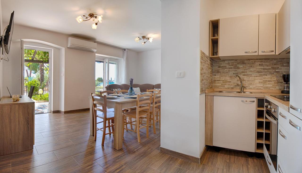 Villa Umag Seafront Ngoại thất bức ảnh