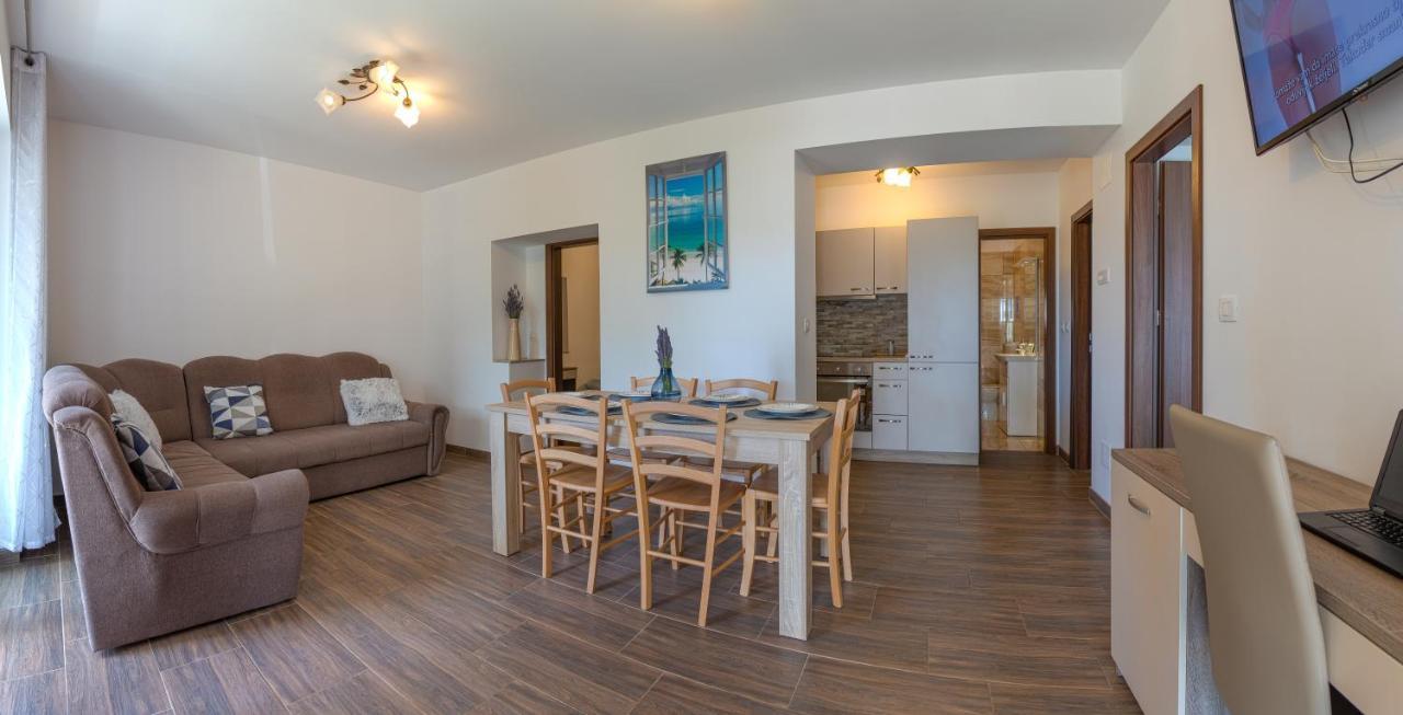Villa Umag Seafront Ngoại thất bức ảnh